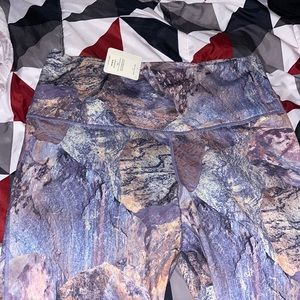 Define Ultra High Waisted Legging